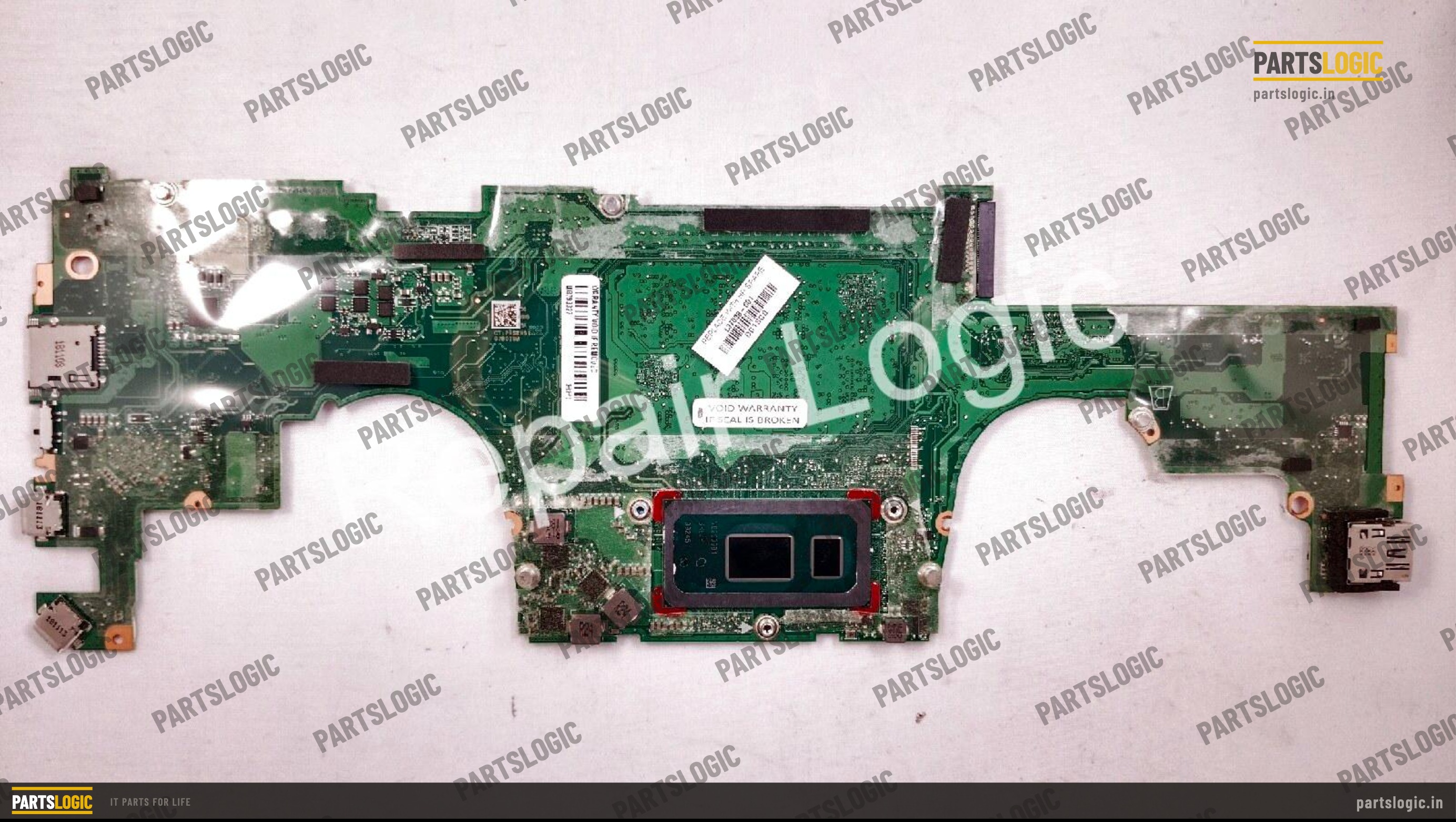 HP 13-AP DA0X36MBAE0 I7-8565U 16GB UMA