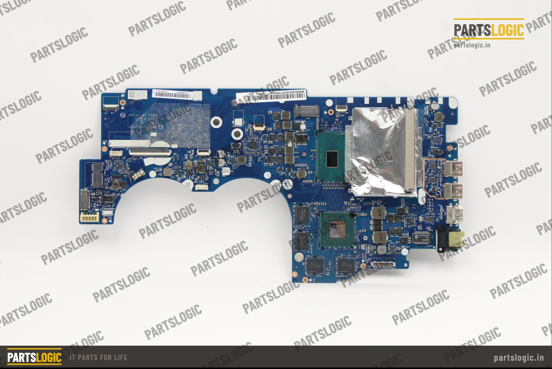 LENOVO Y700-15 NM-A541 i5-6300HQ 4GB DIS