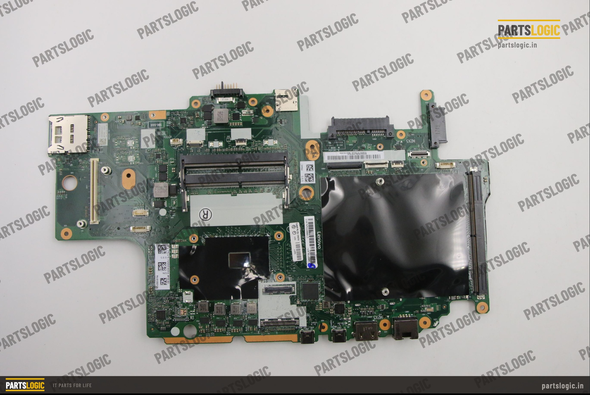 Lenovo P70 NM-A441 i7-6820HQ EXT-DIS 01AV314