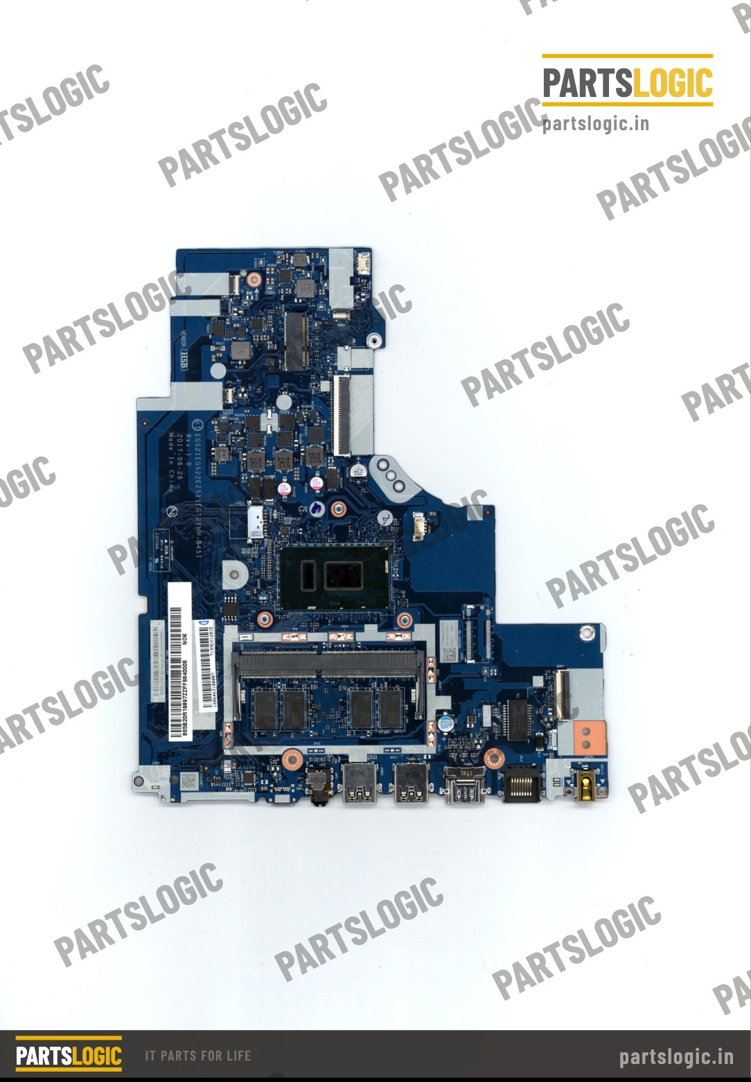Lenovo 330-15IKB NM-B451 i7-8550U UMA 4GB