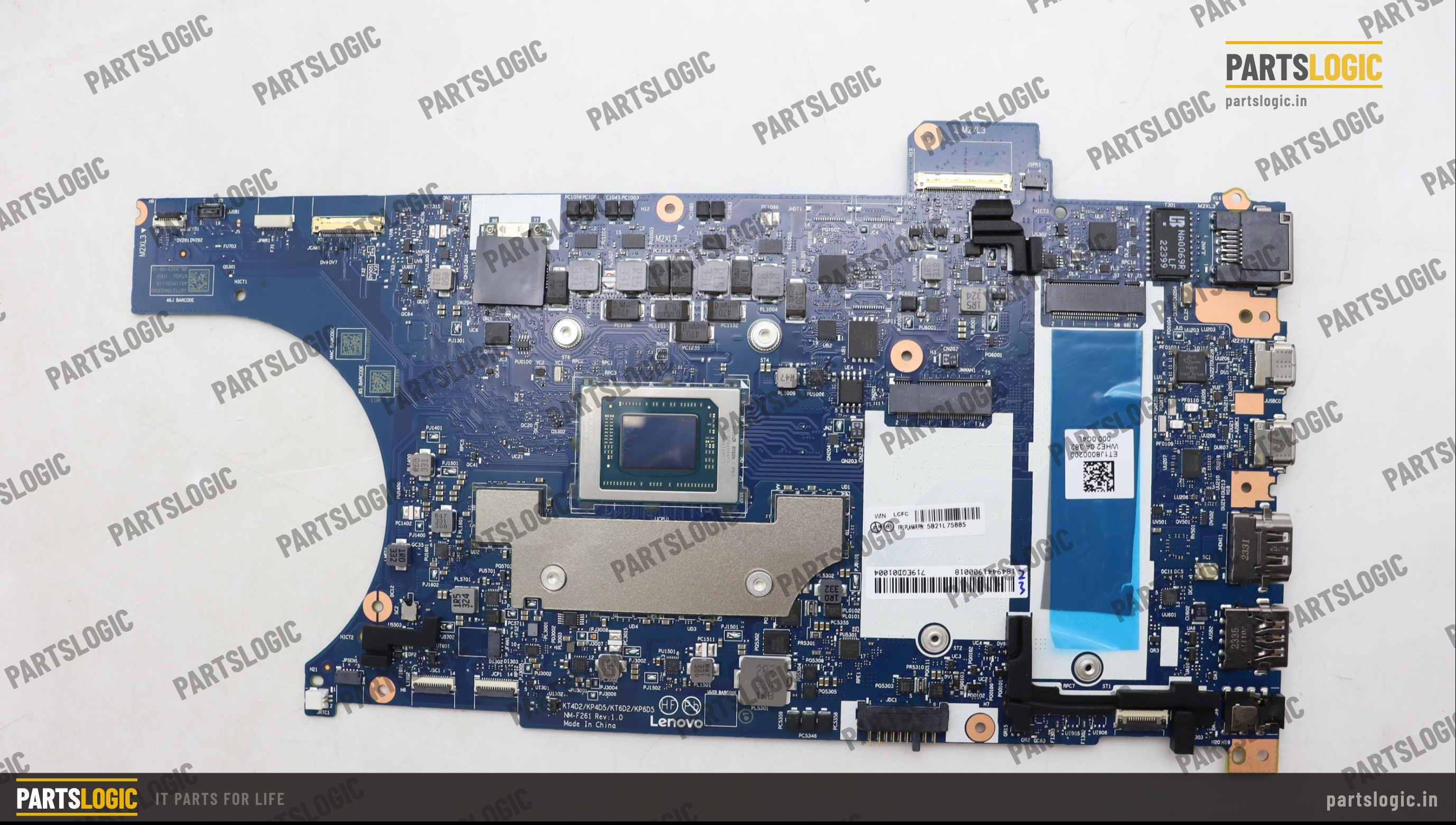 Lenovo T14 Gen 4 NM-F261 R7-7840U 64GB UMA