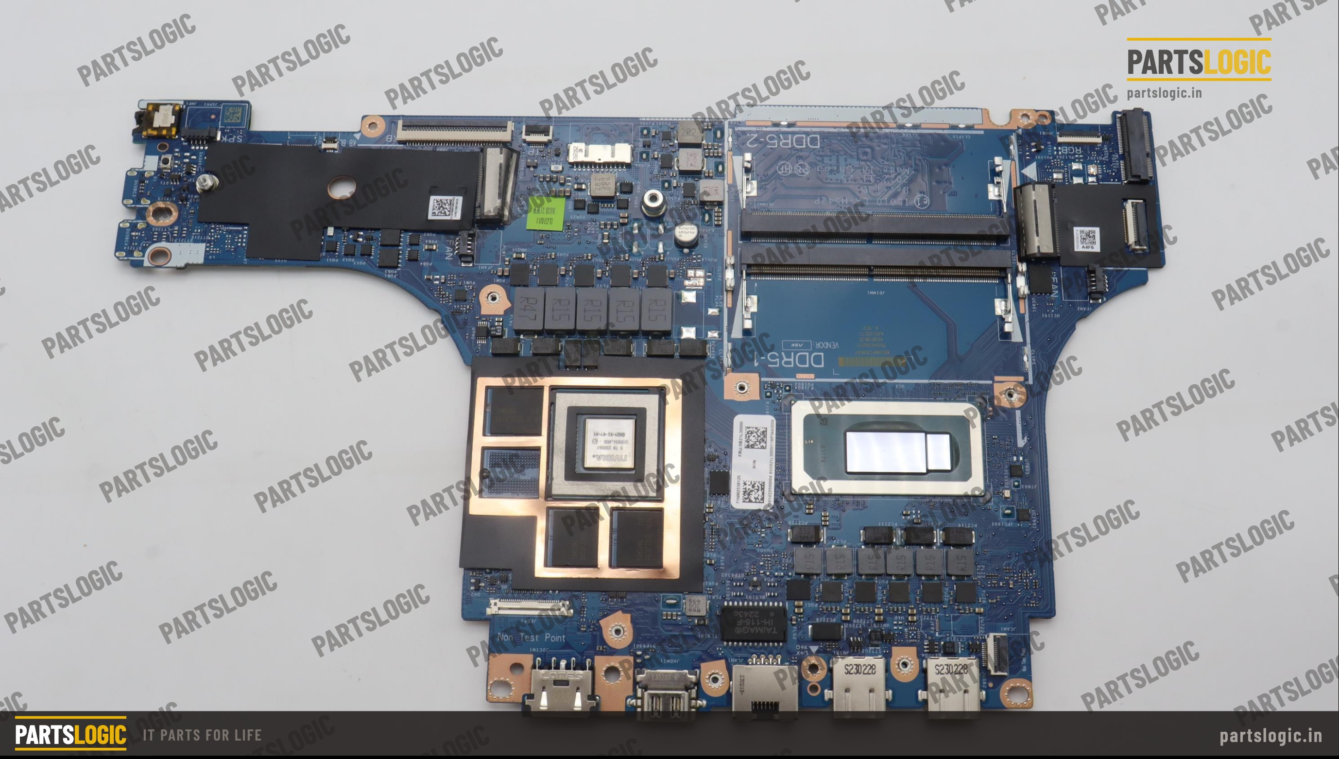 LENOVO LOQ 15IRH8 LA-M542P i5-12450H DIS RTX4050 6GB