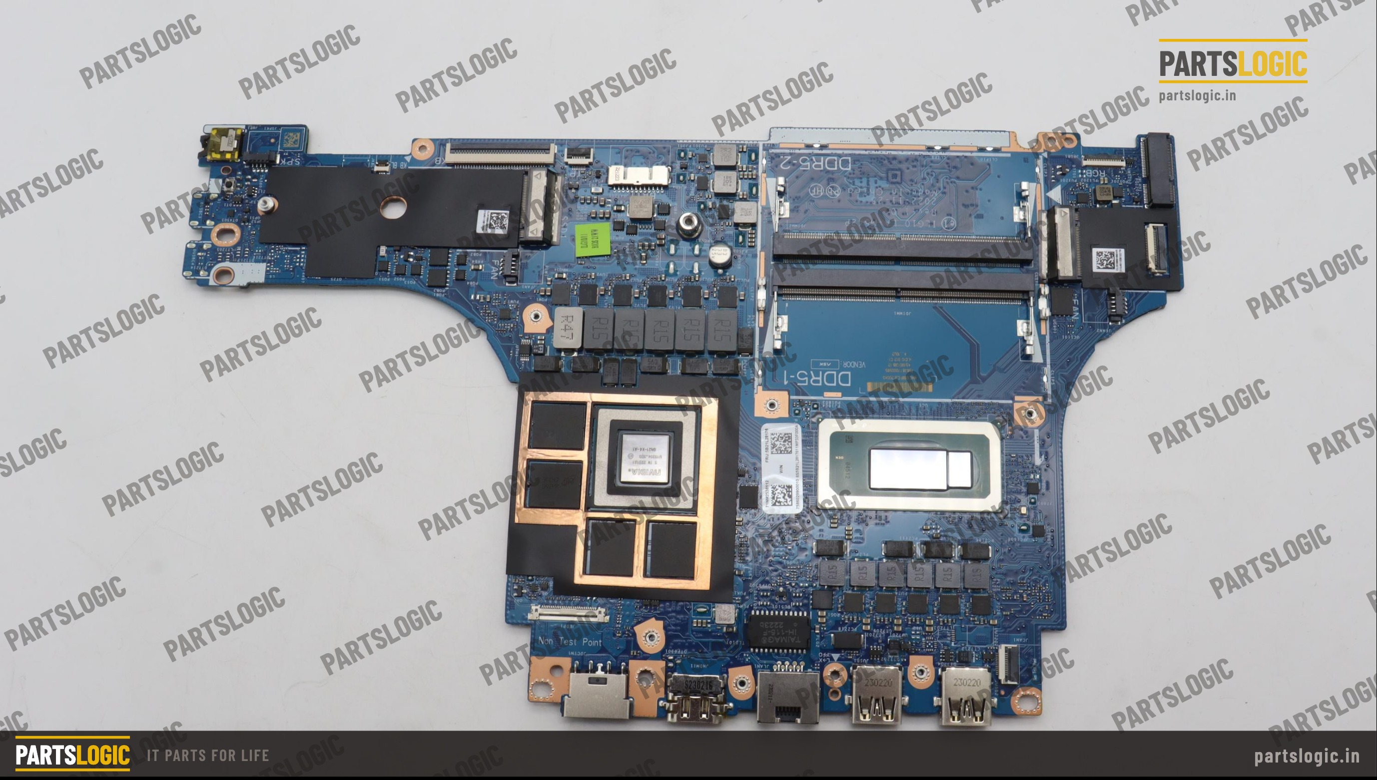 LENOVO LOQ 15IRH8 LA-M542P i7-13620H DIS RTX4060 6GB