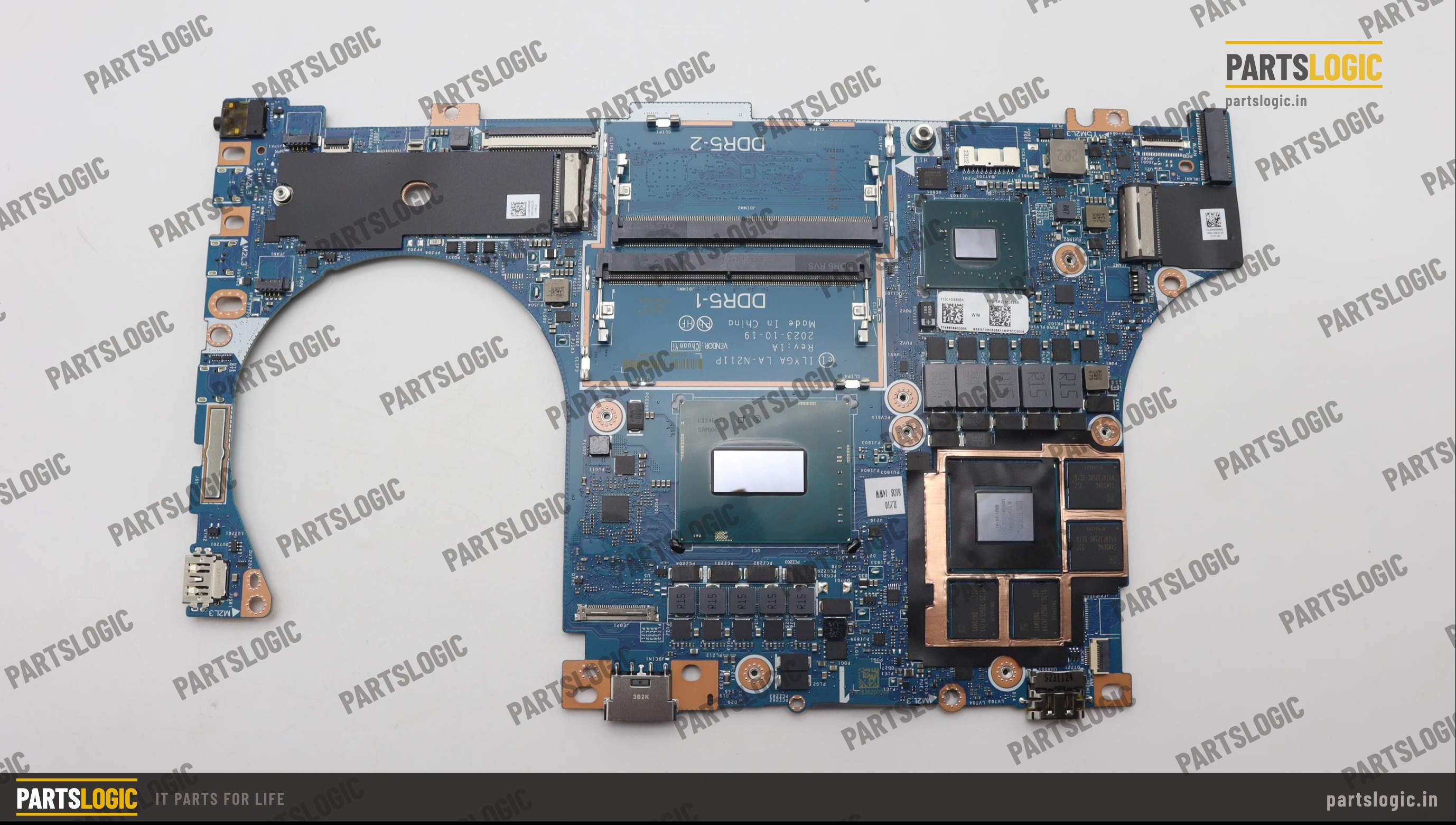 LENOVO LOQ 15IAX9 JLG10 LA-N221P i7-14650HX RTX 4070 8GB